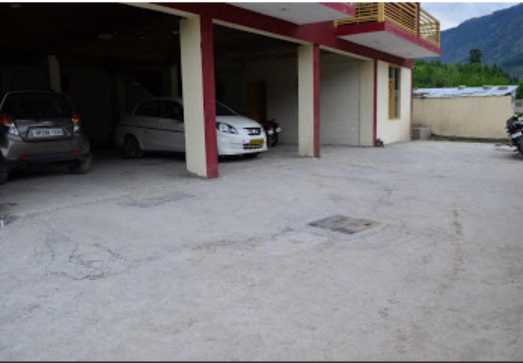 Mareema The Day Flower Hotel - Manali (Himachal Pradesh) — Photos 2